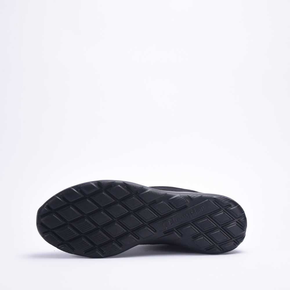 Low Cut Shoe MOND \ S21387-KK001