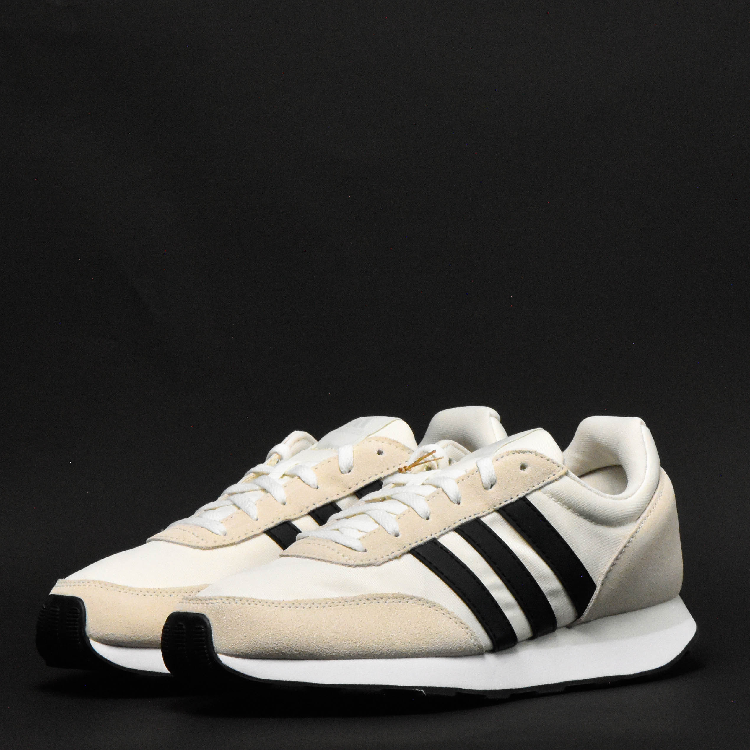ADIDAS RUN 60s 3.0  IE3808