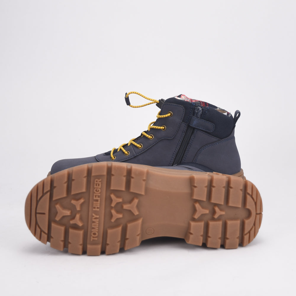 BASKET TOMMY  T3B5-33156-0316800